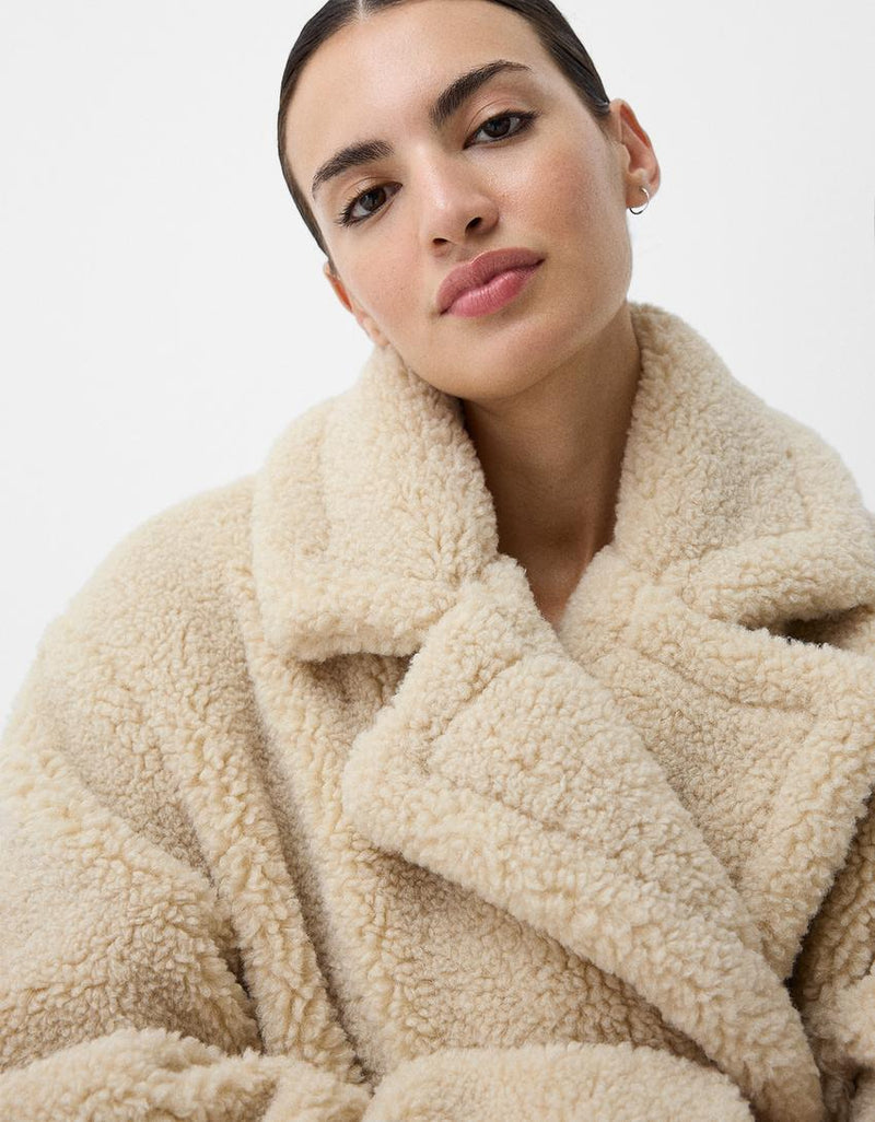 Cozy Women's Oversized Teddy Fur Winter Coat with Lapel Collar & Button Front - Perfect for Cold Weather