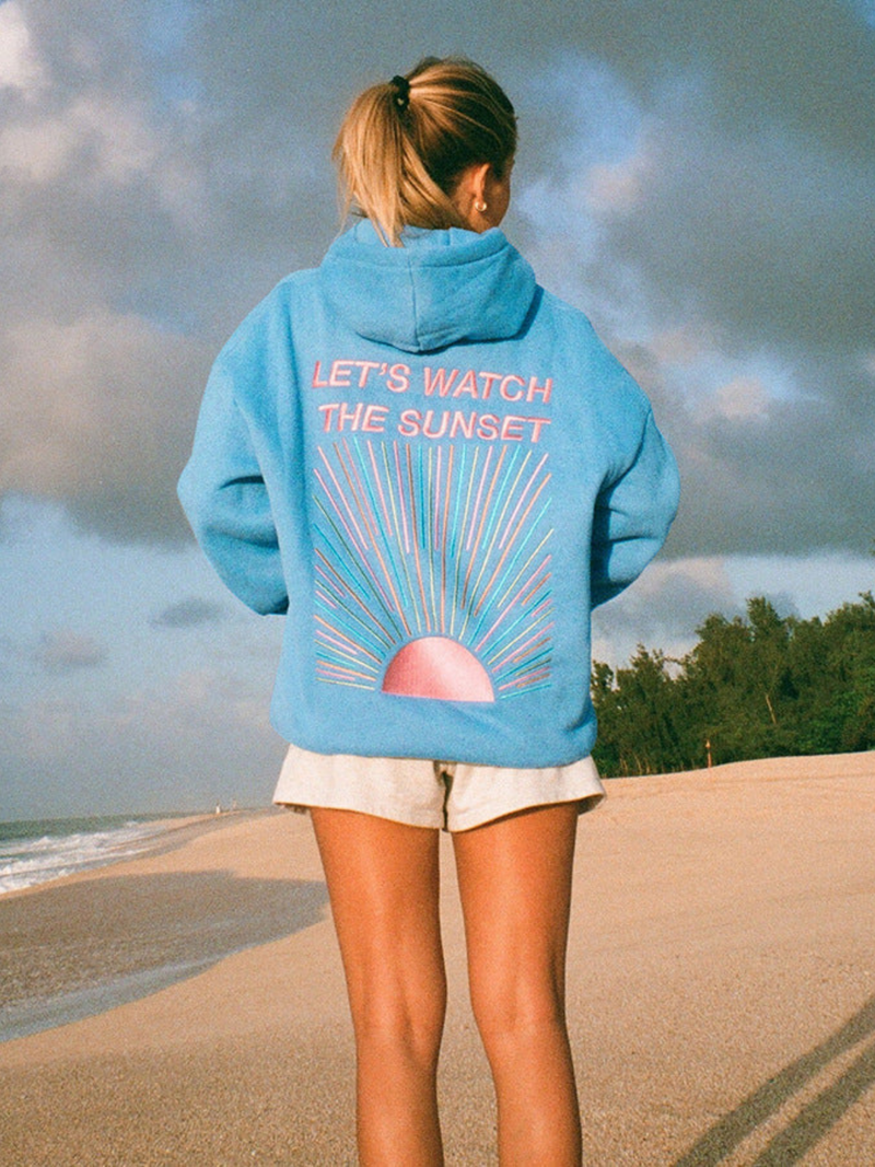 Women's Sunset-Inspired Cozy Hoodie - Perfect for Casual Wear & Outdoor Adventures