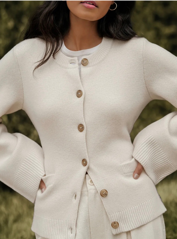 Women's Long Flare Sleeve Sweater - Cozy Knit Top for Fall & Winter Fashion