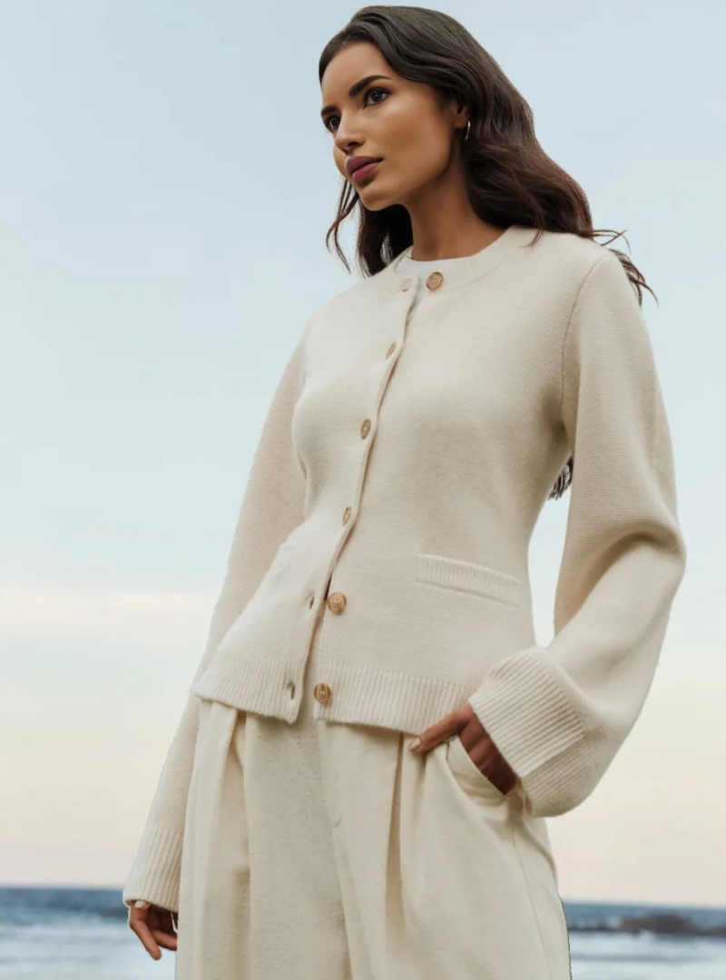 Women's Long Flare Sleeve Sweater - Cozy Knit Top for Fall & Winter Fashion