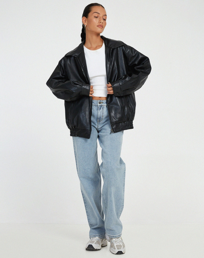 Stylish Women's Oversized Leather Jacket - Trendy Fashion Outerwear for a Chic Look