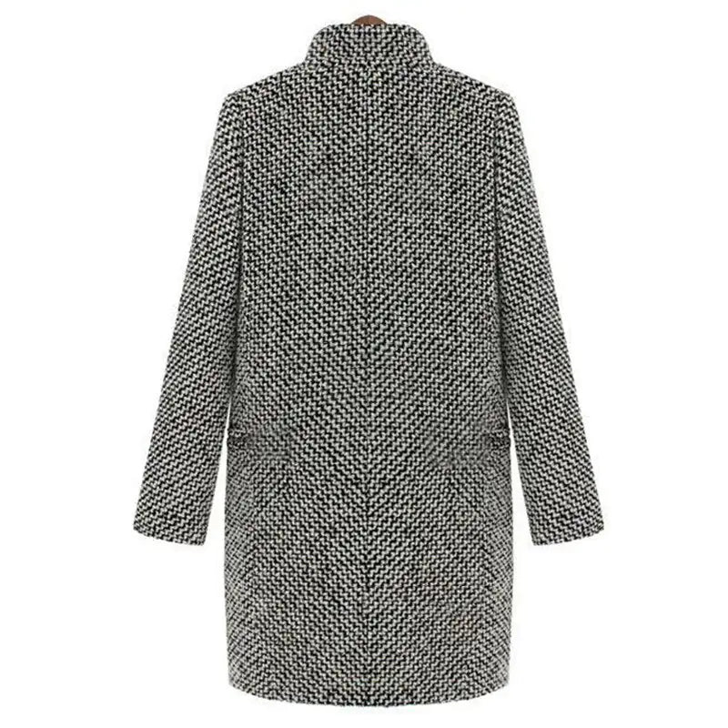 Women's Tailored Houndstooth Winter Coat - Stylish Button Closure, Warm & Chic Outerwear