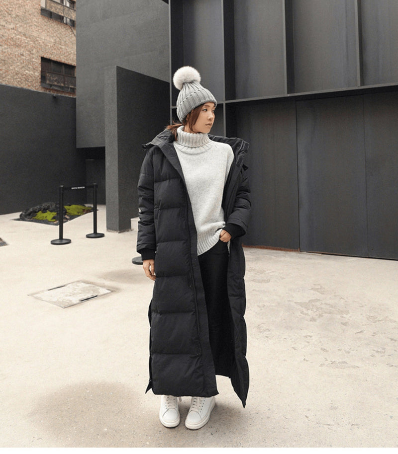 Women's Oversized Long Black Puffer Coat - Full-Length Quilted Jacket for Ultimate Warmth and Style