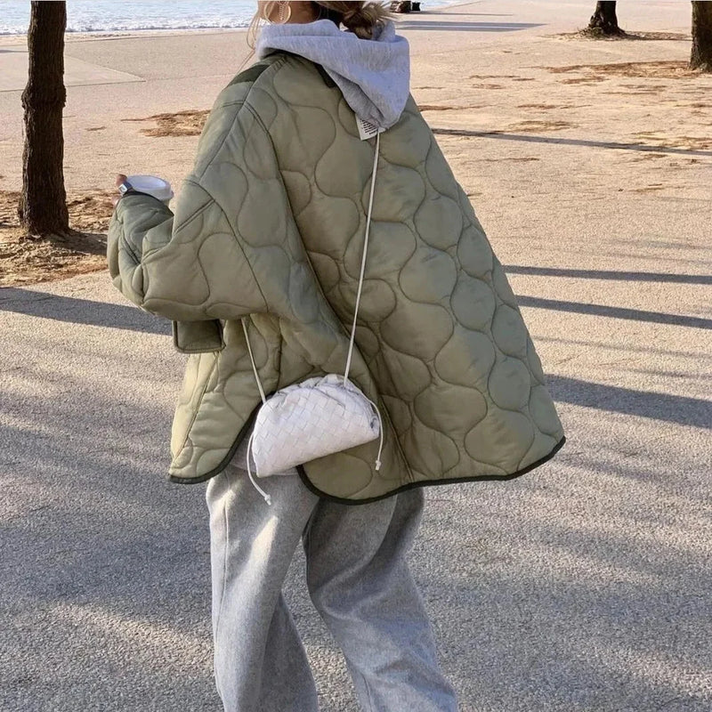 Lightweight Oversized Green Women's Quilted Puffer Jacket - Casual Autumn Outerwear