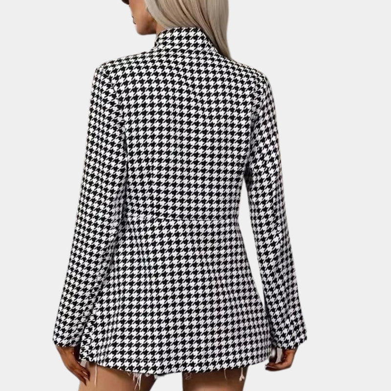 Trendy Women's Black & White Houndstooth Blazer - Stylish Office Jacket for Professional Wear