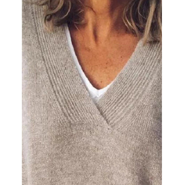 Women's Lightweight Soft Gray Cashmere V-Neck Sweater | Luxurious Knitwear for Ultimate Comfort