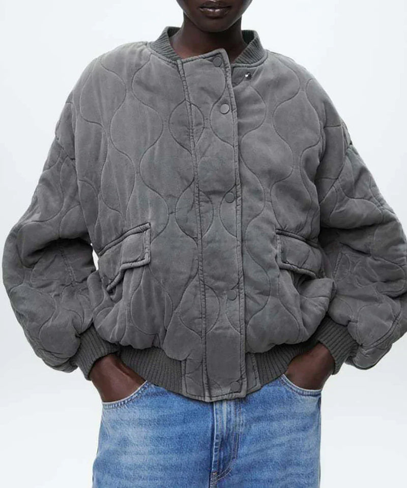 Women's Oversized Quilted Bomber Jacket - Stylish Snap Button Closure & Functional Pockets