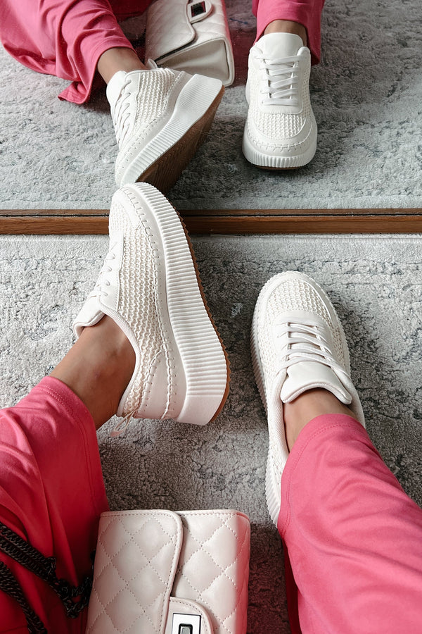 Coastal Strolls Beige Raffia Platform Sneakers - Stylish Woven Design for Comfort & Versatility