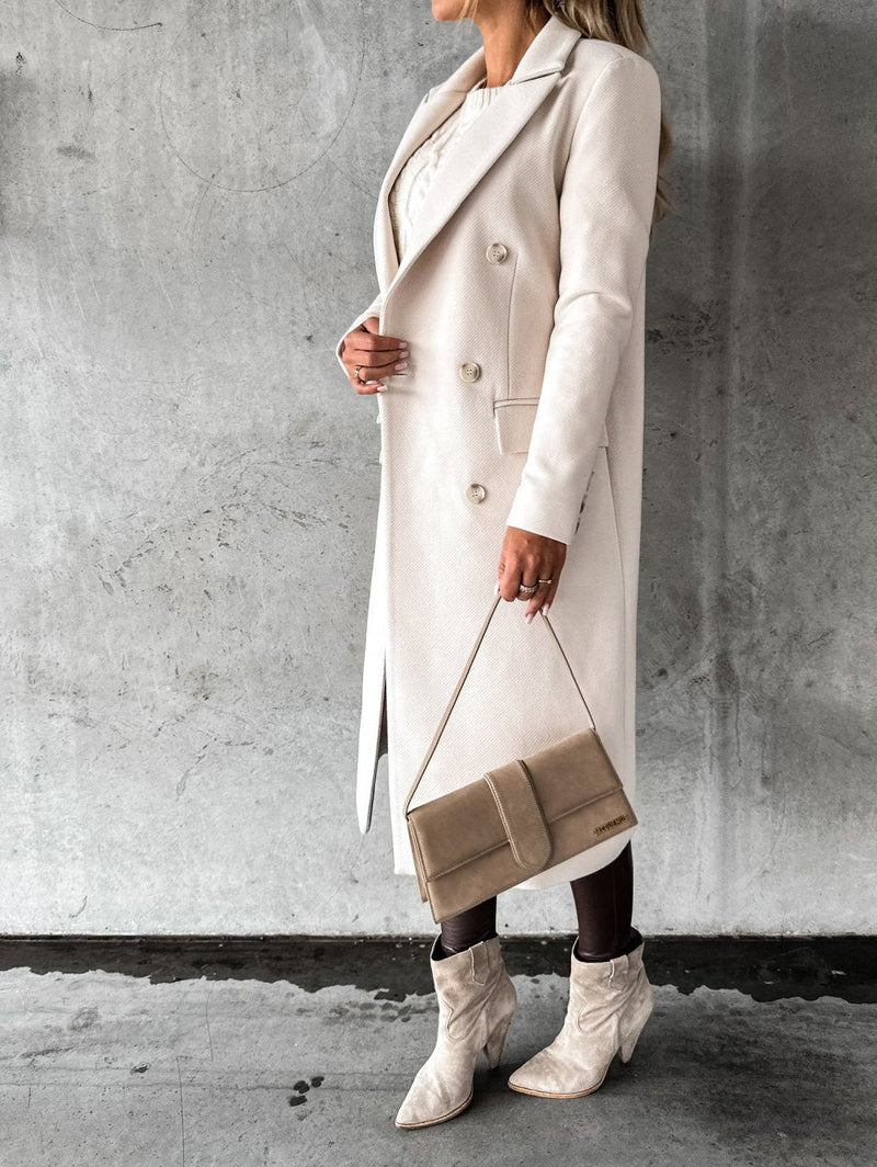 Stylish Women's Trench Coat - Classic Waterproof Outerwear for All Seasons