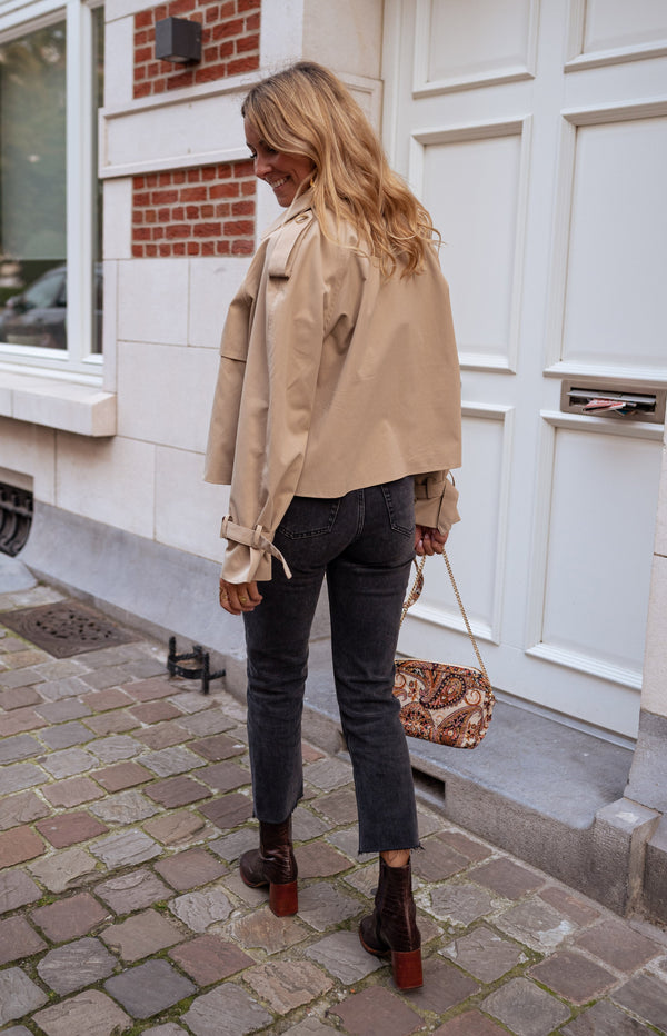 Women's Cropped Double-Breasted Trench Coat with Belted Cuffs - Stylish & Versatile Outerwear