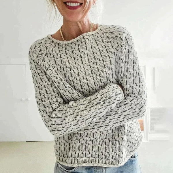 Women's Textured Knit Jumper - Round Neck, Ribbed Hem & Cuffs, Cozy Sweater for Fall/Winter Fashion