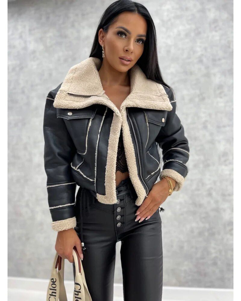Luxury Women's Jacket by Cuma | Stylish & Elegant Outerwear for Every Occasion
