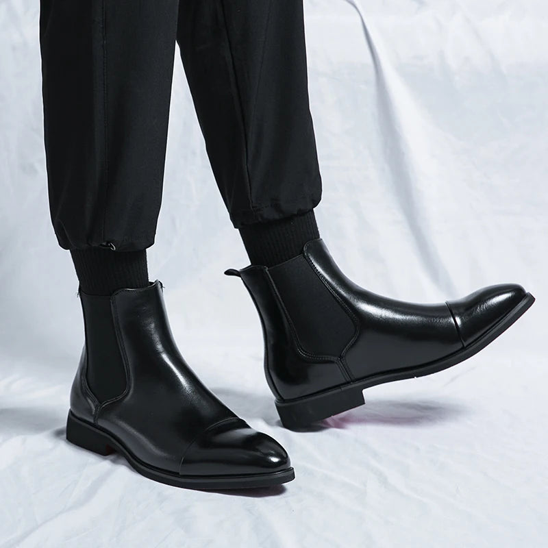 Men's Sleek Fit Chelsea Ankle Boots - Cap Toe Slip-On Design for Effortless Style