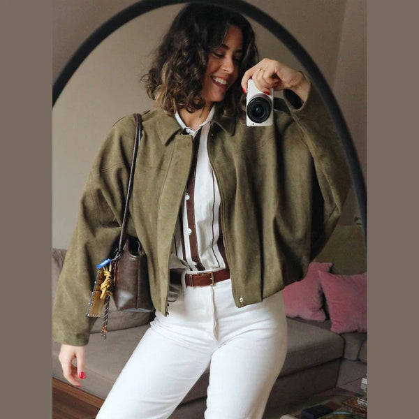 Stylish Women's Cropped Bomber Jacket with Lapel Collar & Zip Front - Trendy Outerwear for Every Season