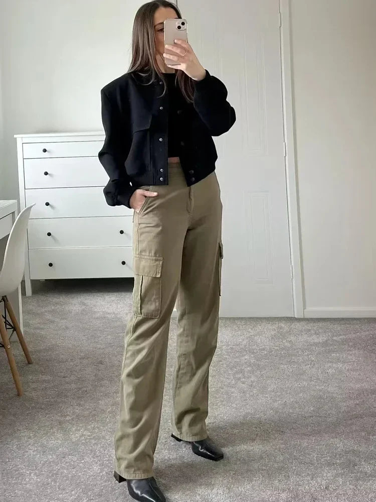 Women's Cropped Bomber Jacket with Baseball Collar & Snap Buttons - Stylish & Trendy Outerwear