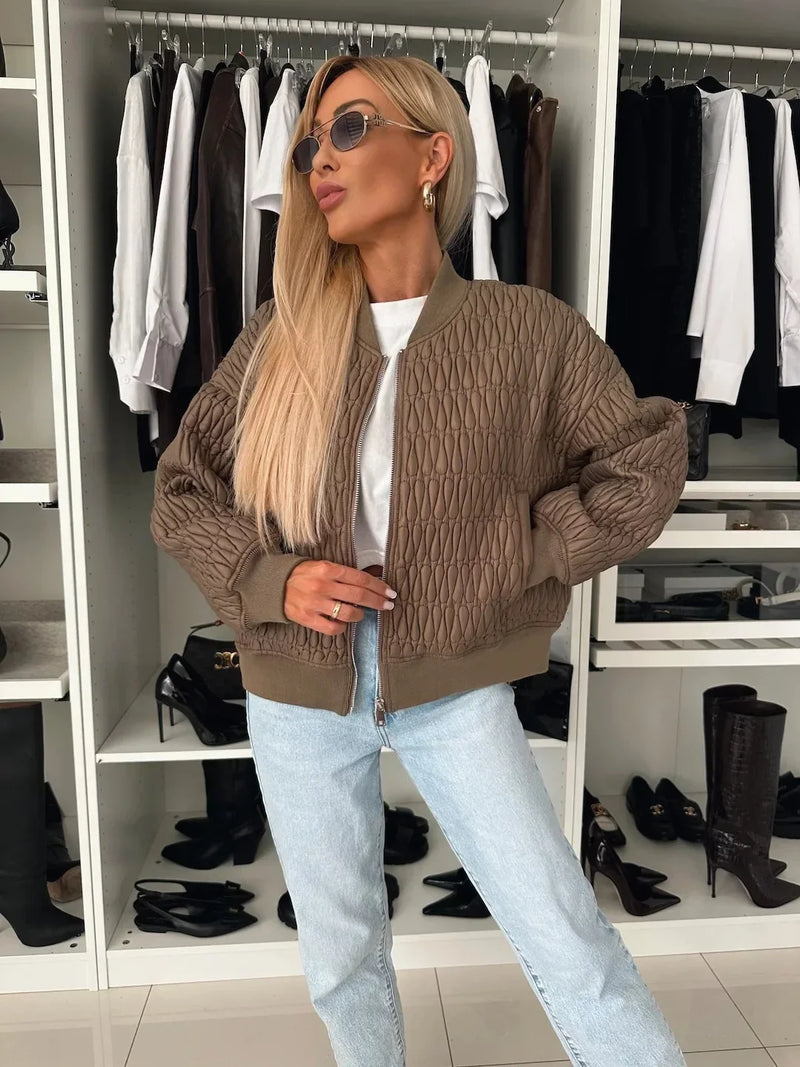 Stylish Women's Quilted Bomber Jacket - Zip Front, Ribbed Trim, Perfect for Fall Fashion