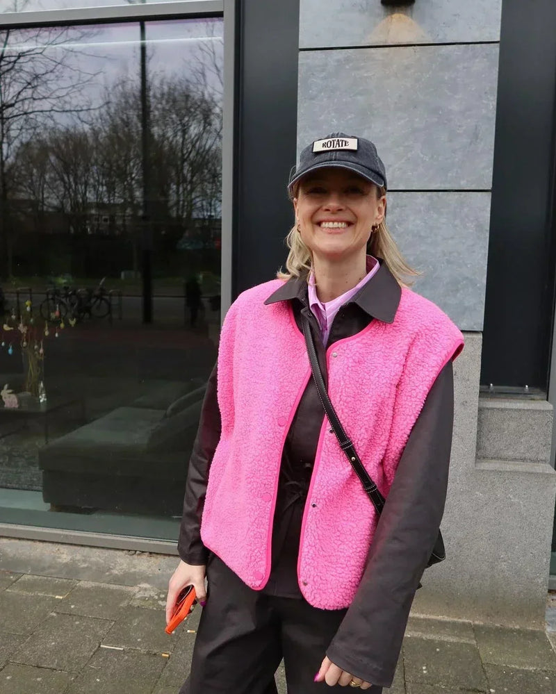 Premium Women's Fleece Vest - Soft, Warm, and Stylish Outerwear for All Seasons