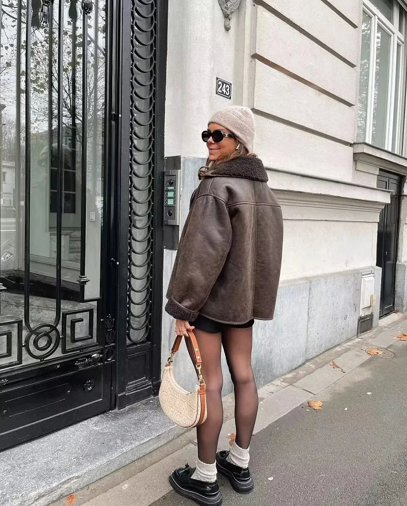 Women's Plush Lined Leather Winter Jacket with Wide Collar - Stylish & Warm Outerwear