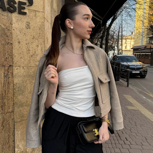 Women's Stylish Short Lapel Bomber Jacket - Zip Front & Flap Pockets - Trendy Casual Outerwear