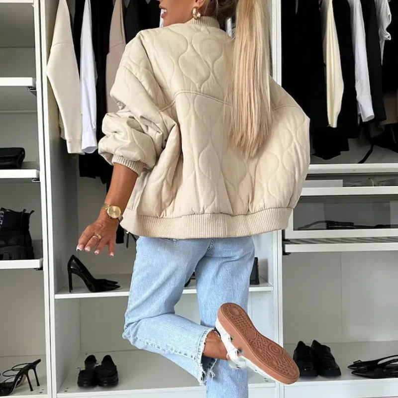 Stylish Women's Autumn Bomber Jacket - Trendy Outerwear for Fall Fashion