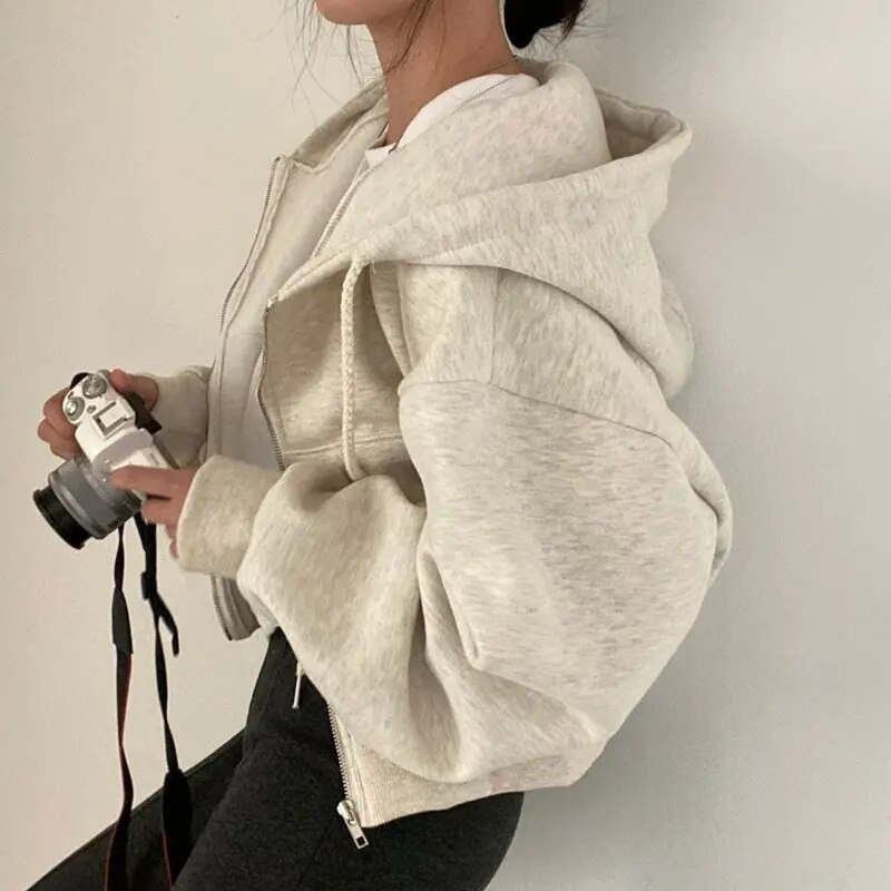 Women's Oversized Cropped Zip-Up Hoodie with Pockets - Stylish & Comfortable Casual Wear