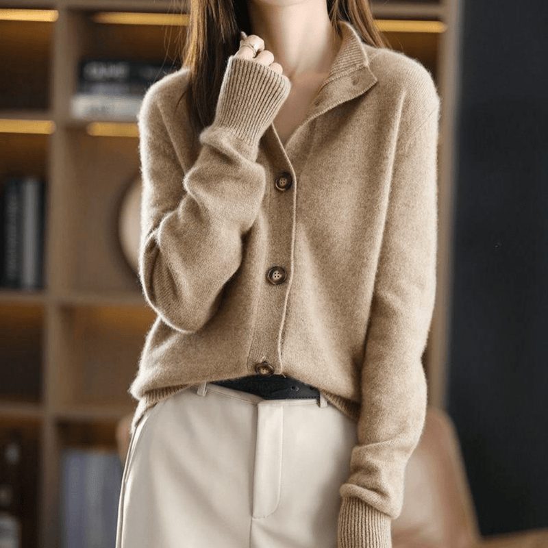 Women's Classic Lapel Collar Knit Button-Up Cardigan - Stylish & Comfortable Knitwear