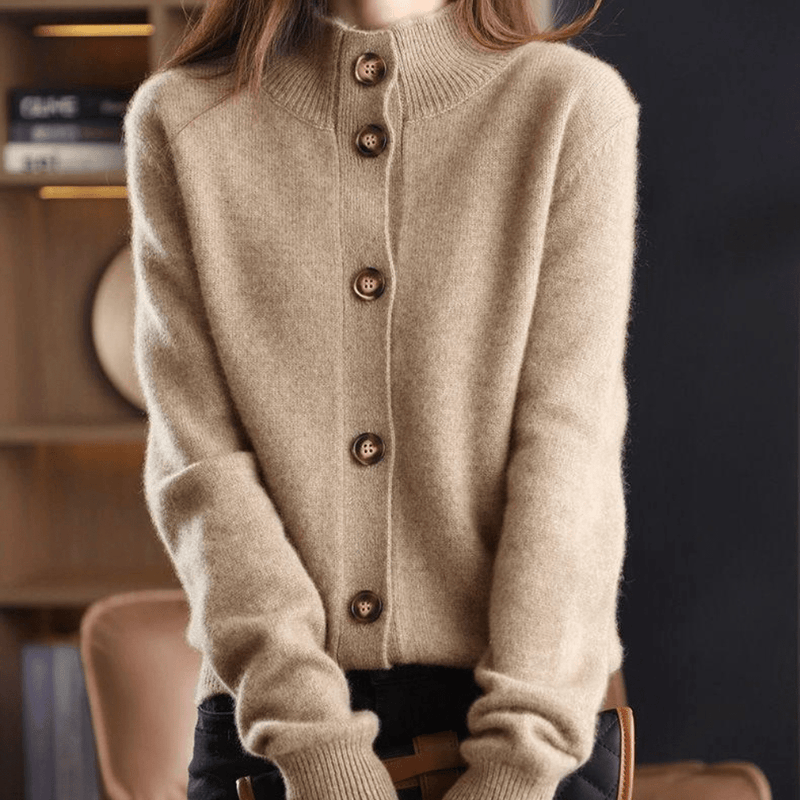 Women's Classic Lapel Collar Knit Button-Up Cardigan - Stylish & Comfortable Knitwear
