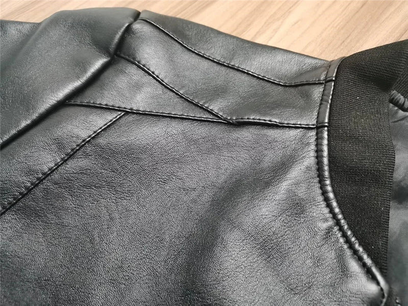 Men's Vintage Leather Bomber Jacket with Secure Pockets – Classic Style & Durable Design