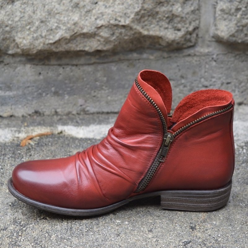 Stylish Women's Side-Zip Ankle Boots with Low Heel & Trendy Ruched Detailing - Perfect for Everyday Wear