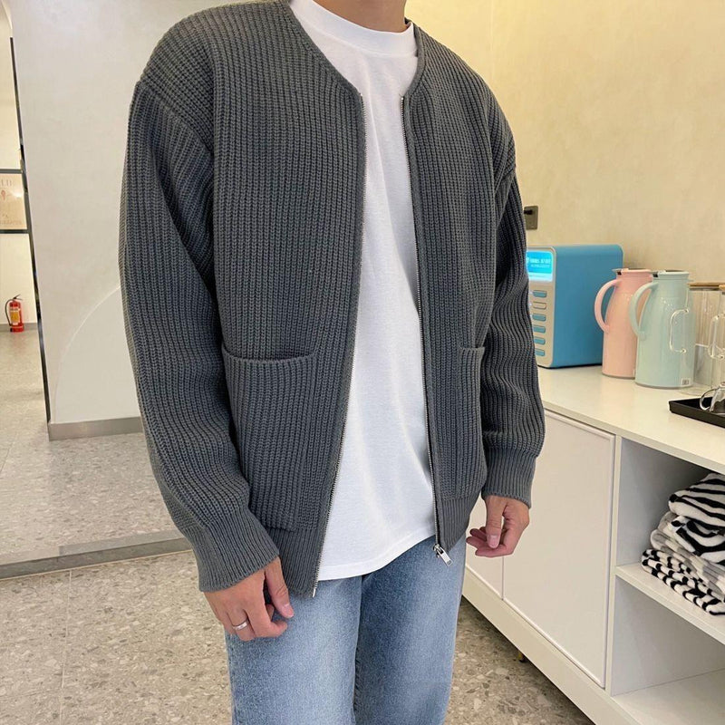 Men's Minimalist Zip-Up Cardigan - Round Neck, Ribbed Knit Design, Stylish & Comfortable Sweater for Everyday Wear