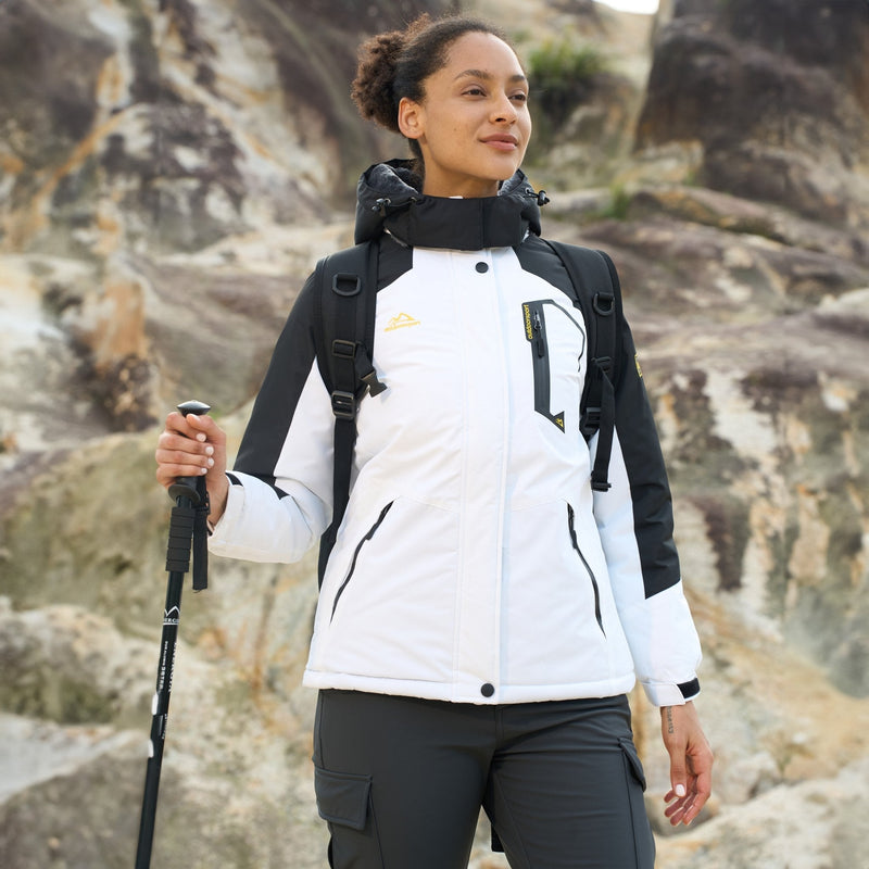 Women's Water-Resistant Fleece Ski Jacket - 4 Pocket Design for Ultimate Comfort and Convenience